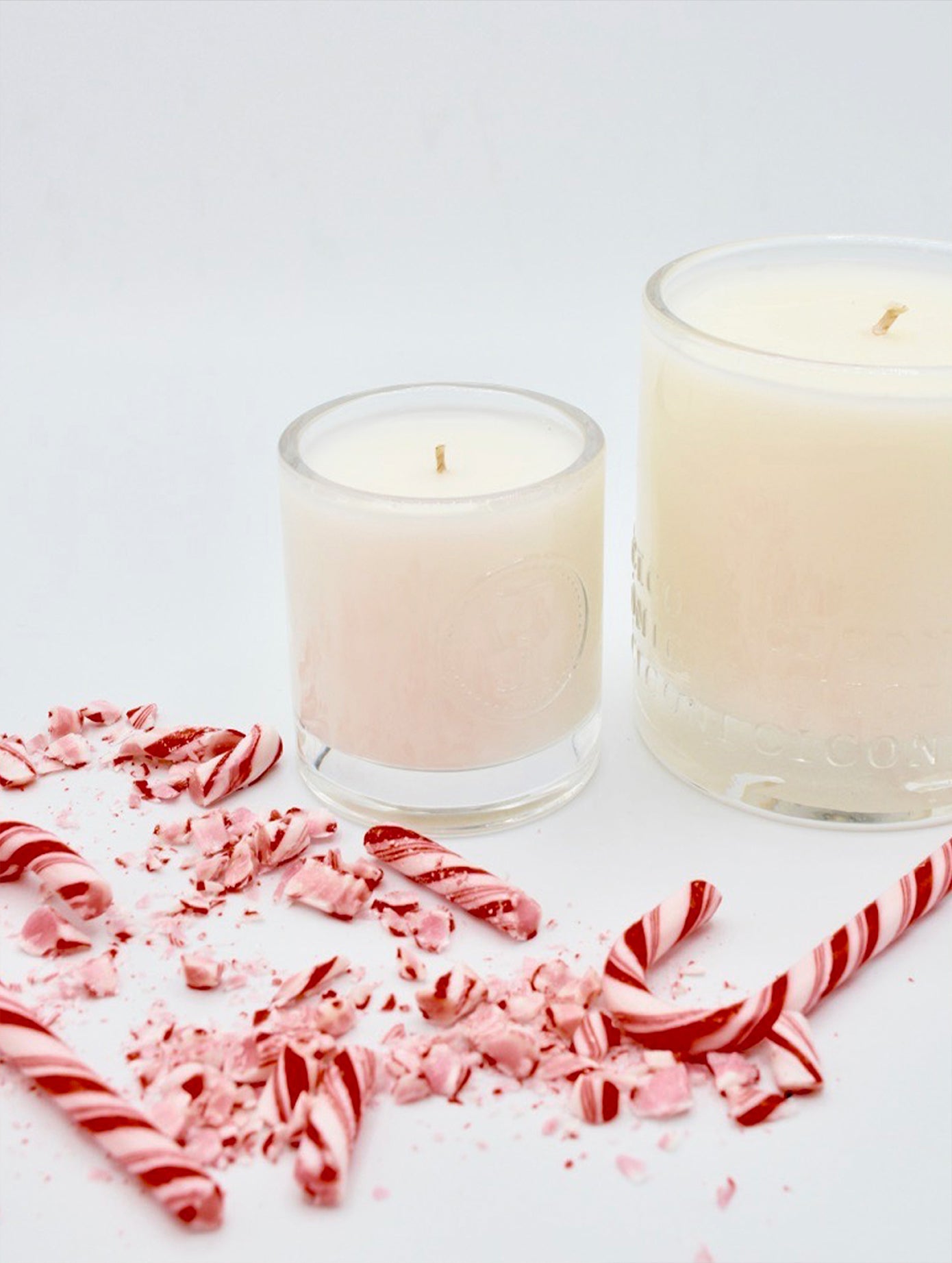 Candy Cane and Pine 3oz - Iconic Scents